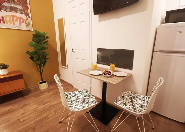 Daire Retro Designstudio In Downtown *